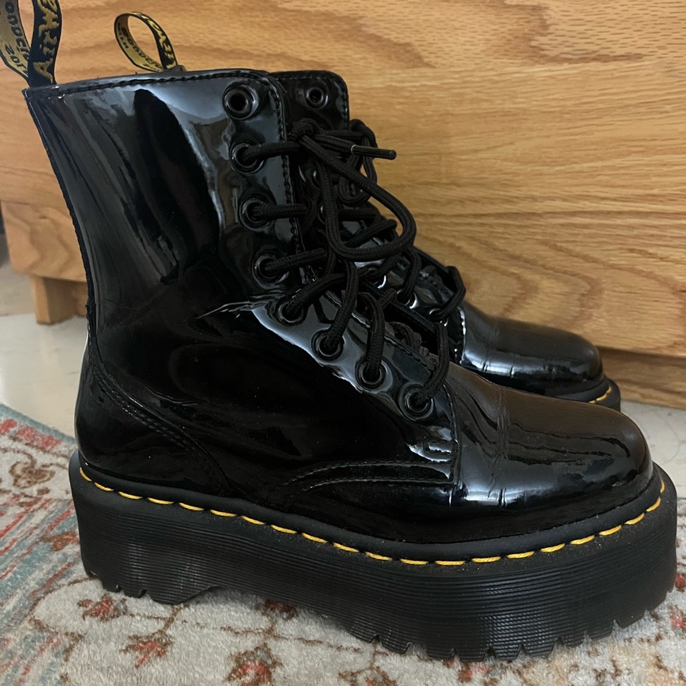 doc marten platform jadon boots